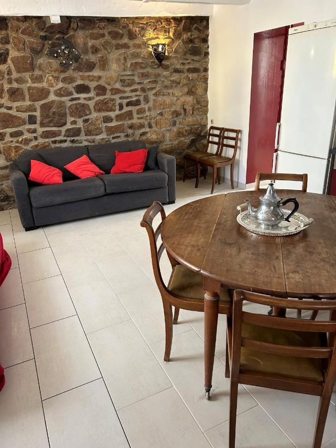 Gite Independant En Duplex Proche Mer Cote De Granit Rose Pleubian Экстерьер фото